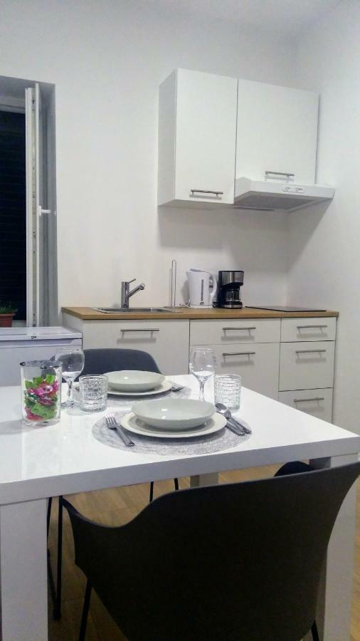 Studio Apartman Adris Hotel Sibenik Ngoại thất bức ảnh