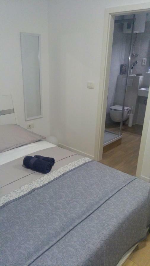Studio Apartman Adris Hotel Sibenik Ngoại thất bức ảnh