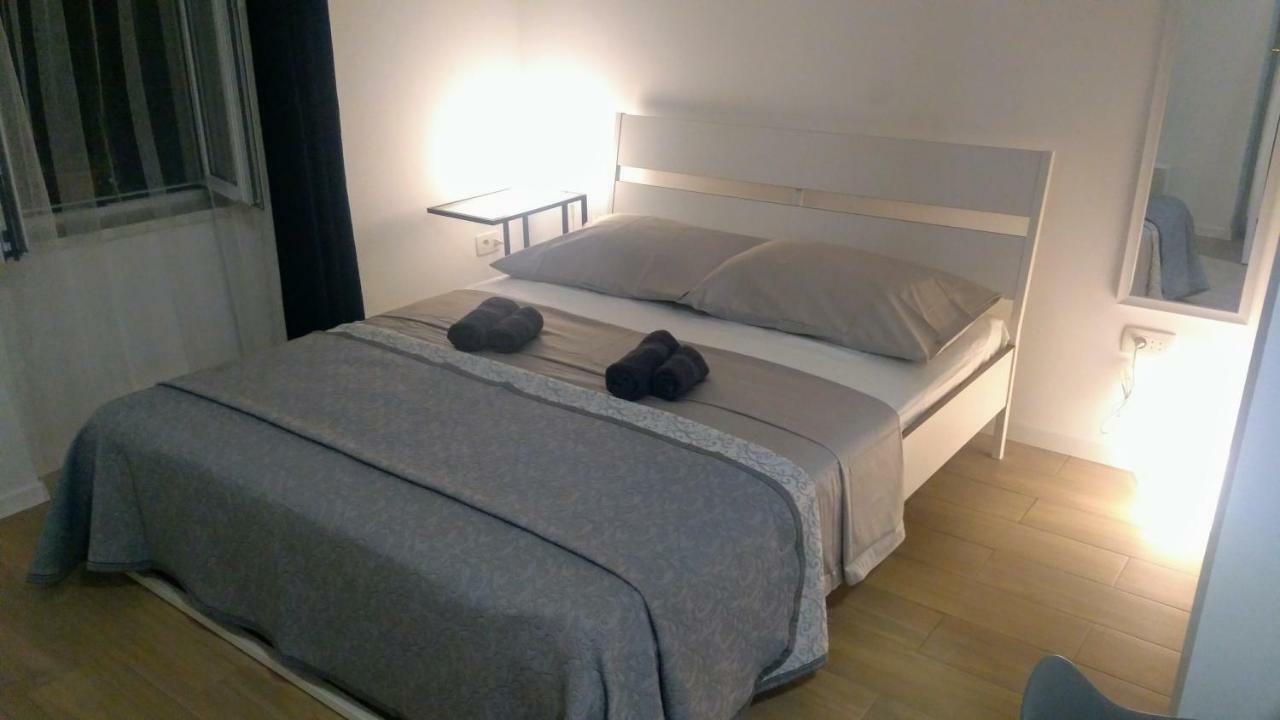 Studio Apartman Adris Hotel Sibenik Ngoại thất bức ảnh