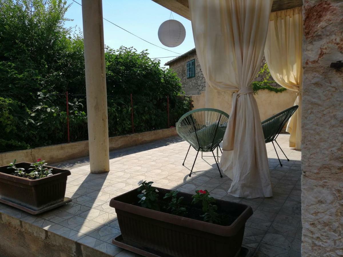 Studio Apartman Adris Hotel Sibenik Ngoại thất bức ảnh